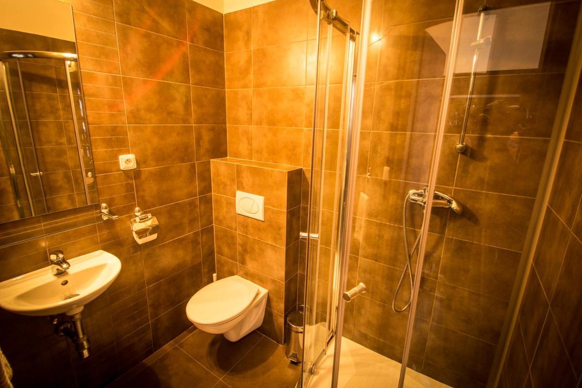 Hotel Sazavsky Ostrov Sázava Extérieur photo